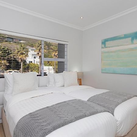 Stunning Sea View Apartment - Camps Bay Kapstaden Exteriör bild
