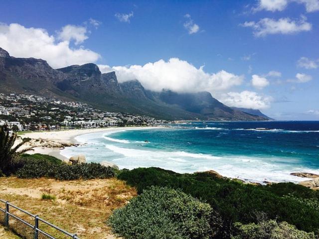 Stunning Sea View Apartment - Camps Bay Kapstaden Exteriör bild