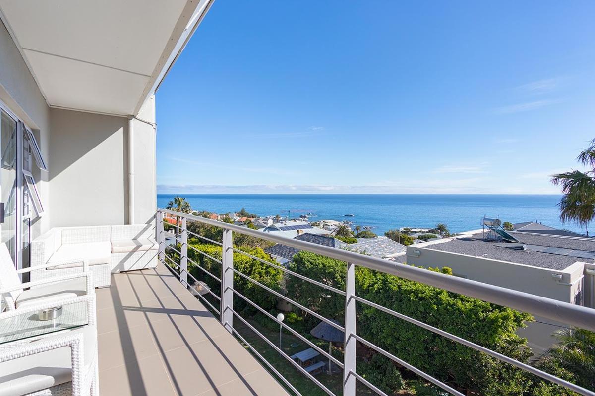 Stunning Sea View Apartment - Camps Bay Kapstaden Exteriör bild