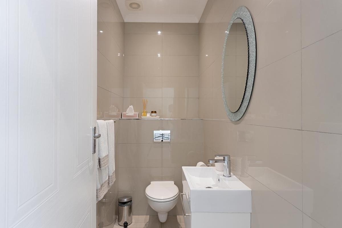 Stunning Sea View Apartment - Camps Bay Kapstaden Exteriör bild