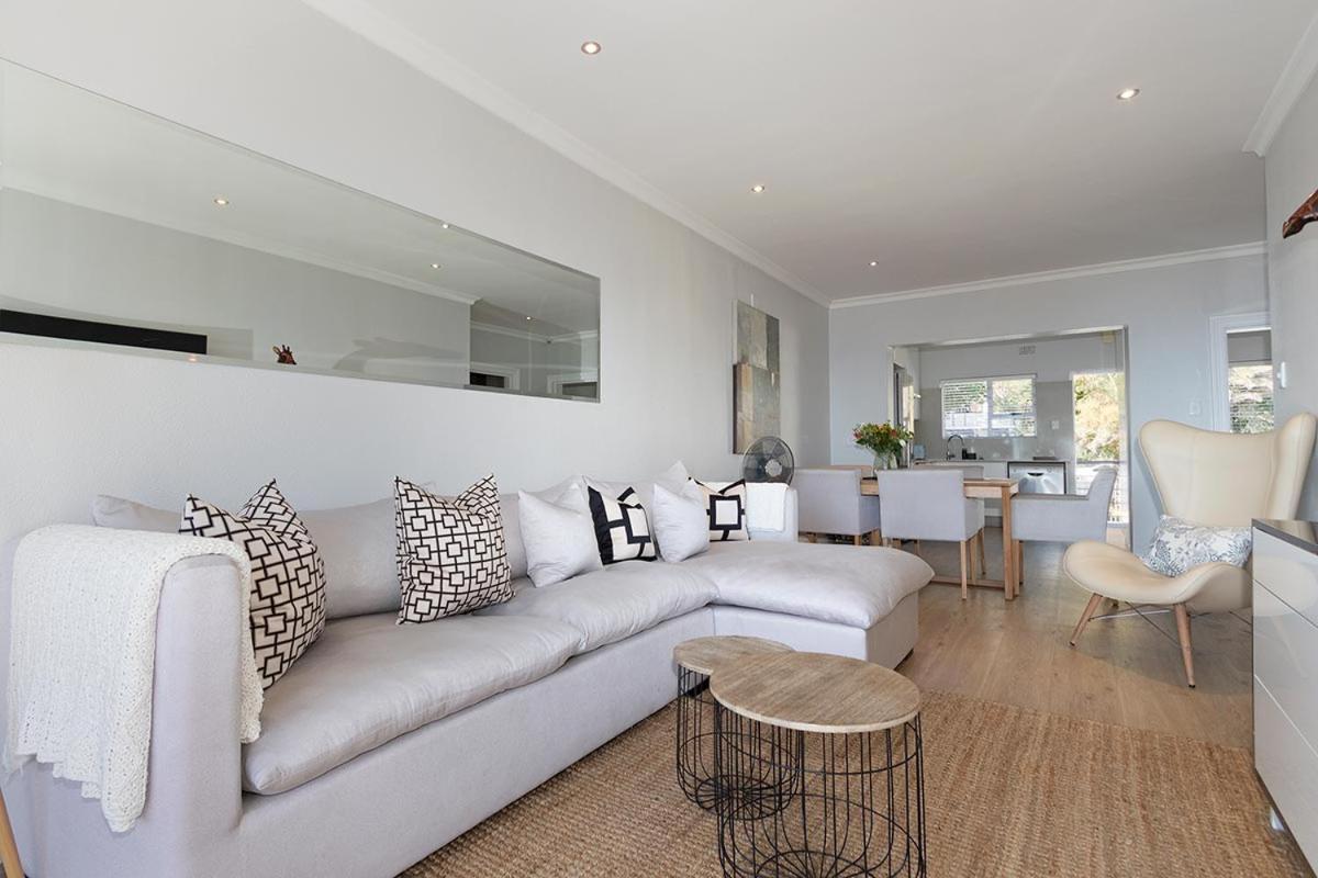 Stunning Sea View Apartment - Camps Bay Kapstaden Exteriör bild